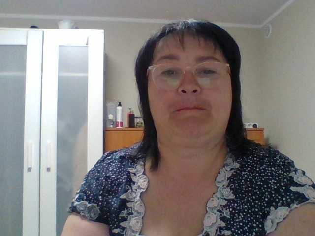 lora805608 online show from May 3, 8:25 pm
