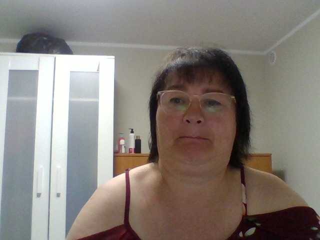 lora805608 online show from June 6, 9:53 pm