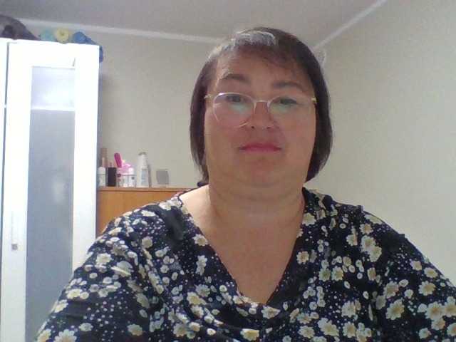 lora805608 online show from August 11, 10:01 pm