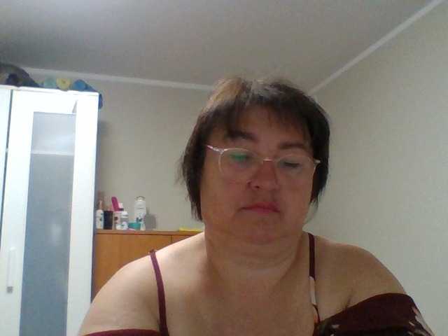 lora805608 online show from August 13, 12:52 pm