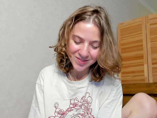 lostmoon online show from August 12, 11:29 pm