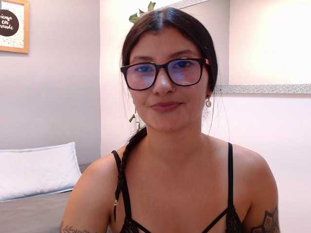 louisk2 online show from August 8, 3:56 pm