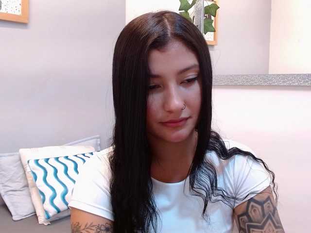 louisk2 online show from August 12, 12:29 pm