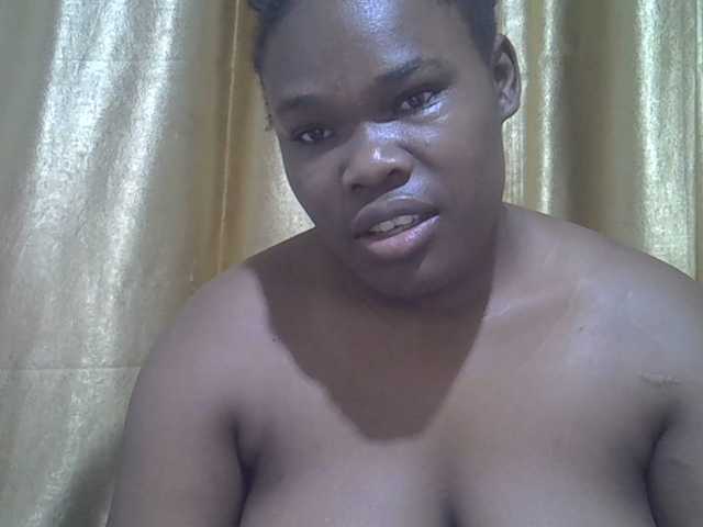 lovelymeli online show from August 6, 8:52 pm