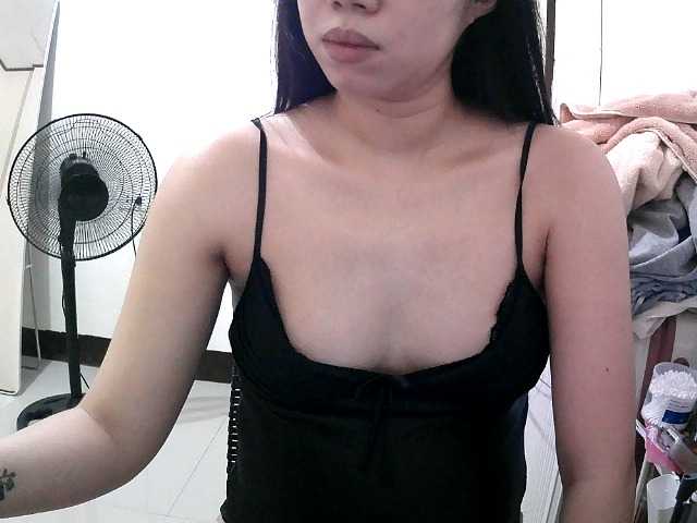 lovelyrub18x online show from March 28, 9:16 am