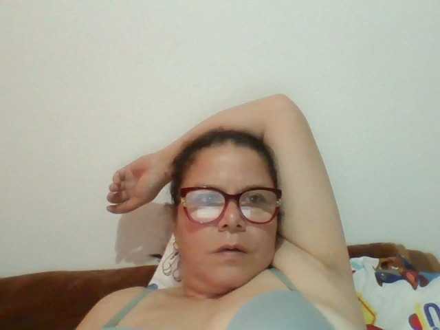 lucianamaster online show from August 14, 9:29 pm