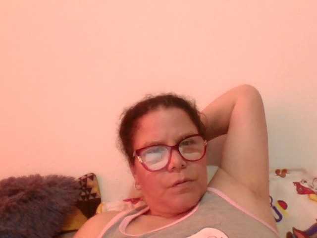 lucianamaster online show from August 15, 3:38 pm