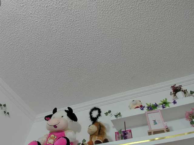 luciatemptation online show from August 6, 3:44 pm