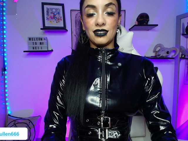 luciferdevil1 online show from July 30, 11:22 pm