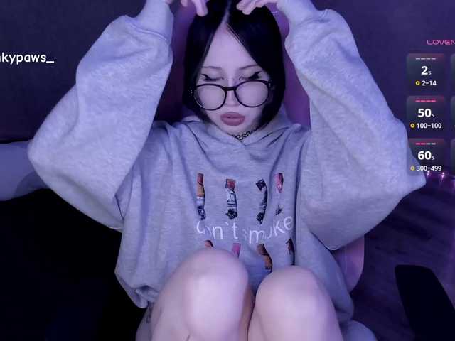 luvsoak online show from August 12, 12:51 pm