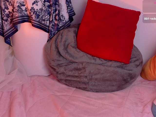 bloomsdream online show from August 15, 1:20 am