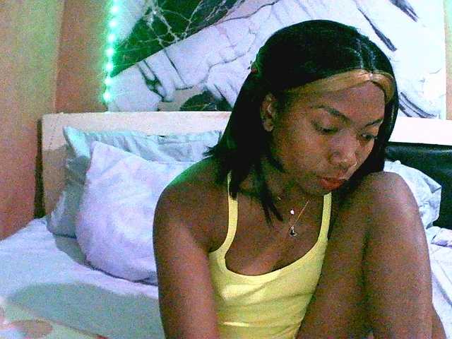 maliah online show from June 11, 6:36 pm
