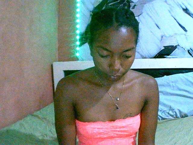 maliah online show from June 16, 6:39 pm