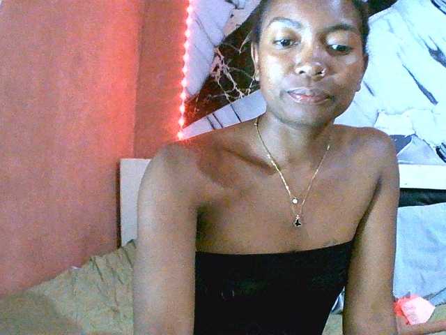 maliah online show from June 16, 7:45 pm