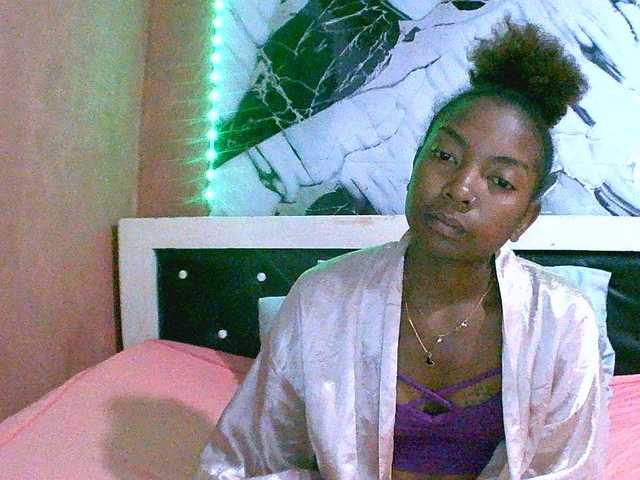 maliah online show from June 19, 5:13 pm