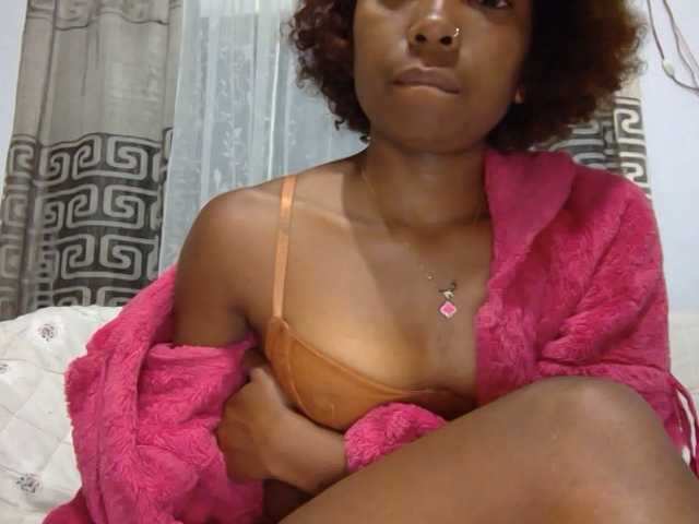 maliah online show from August 10, 7:43 am
