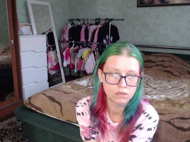 malvinella online show from July 26, 4:45 pm