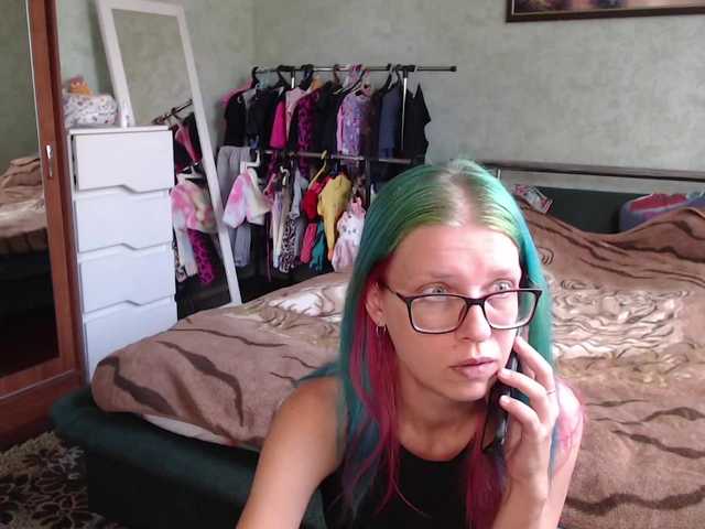 malvinella online show from August 1, 10:43 am