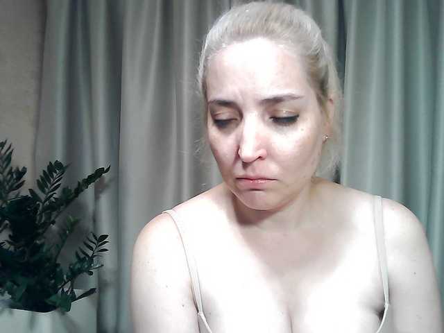 mariska-kiska online show from September 1, 7:37 pm