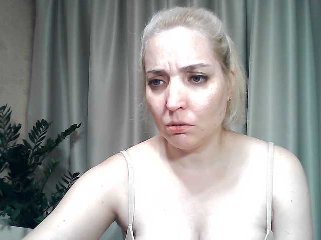 mariska-kiska online show from September 1, 9:49 pm