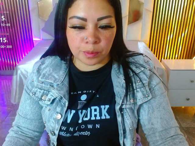 martina-tay online show from July 29, 3:13 am
