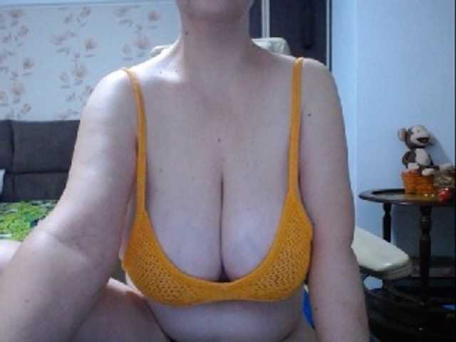 mary-x online show from July 23, 8:49 am