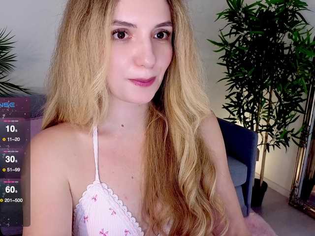 Kris kiskis online show from August 14, 10:08 am