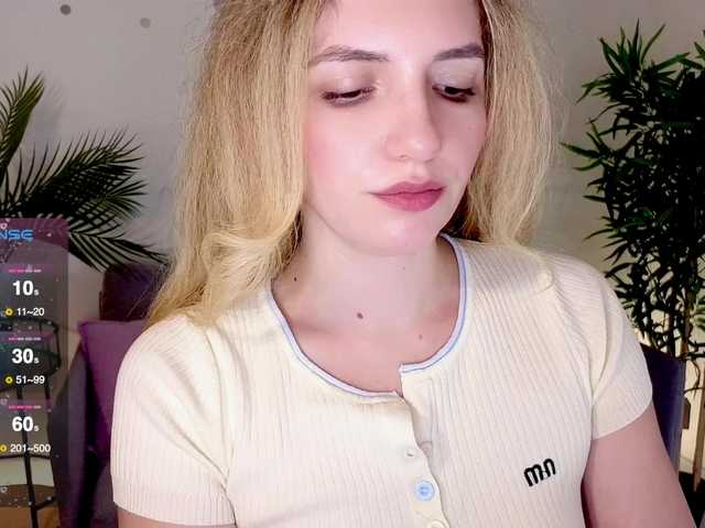 Kris kiskis online show from August 14, 8:23 pm