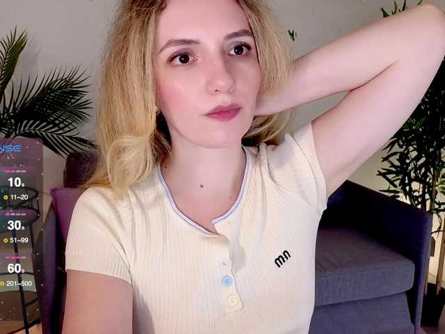 Kris kiskis online show from August 14, 9:29 pm