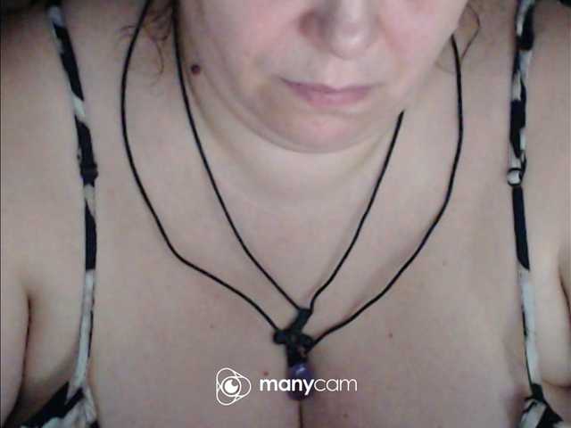 mayalove4u online show from August 8, 10:37 am