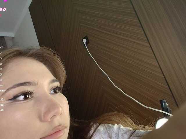 mayameilin online show from August 14, 8:34 pm