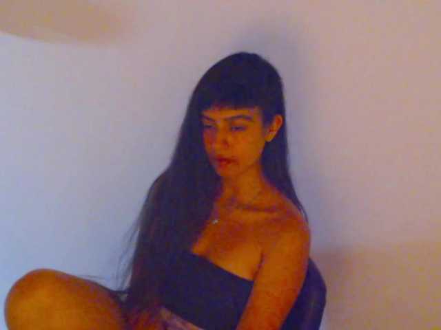 meganmiauu online show from August 14, 3:43 am
