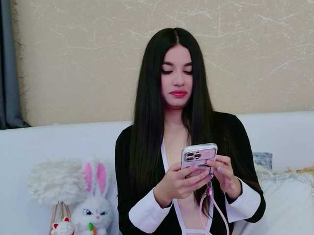 miadunoff online show from July 27, 10:37 pm