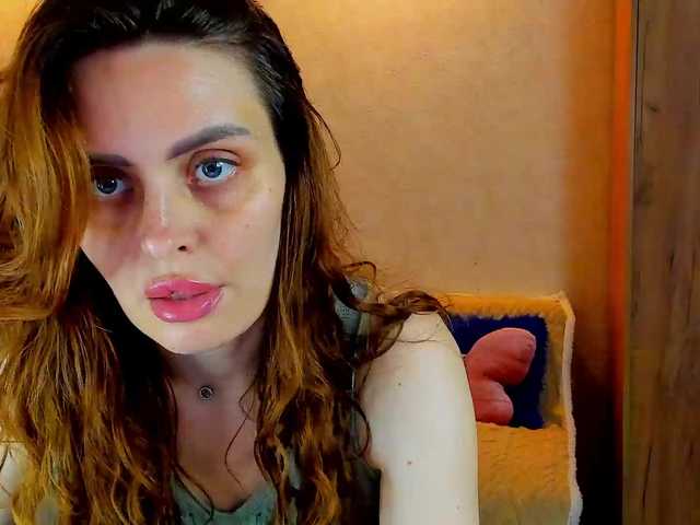 miagrantes online show from August 5, 8:29 pm