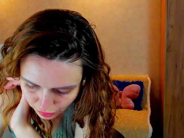 miagrantes online show from August 6, 10:36 am