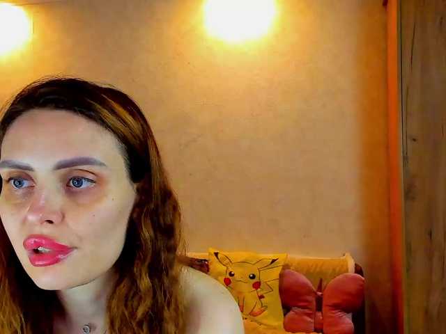 miagrantes online show from August 7, 9:48 pm