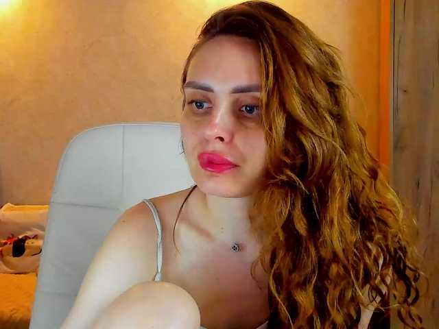 miagrantes online show from August 10, 11:06 pm