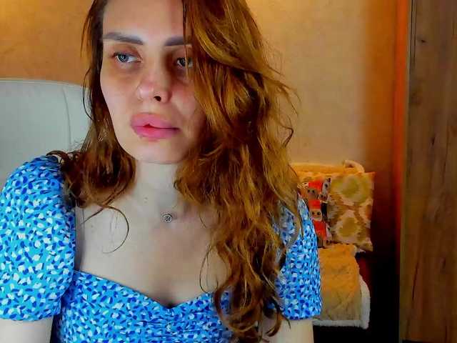 miagrantes online show from August 11, 6:10 pm