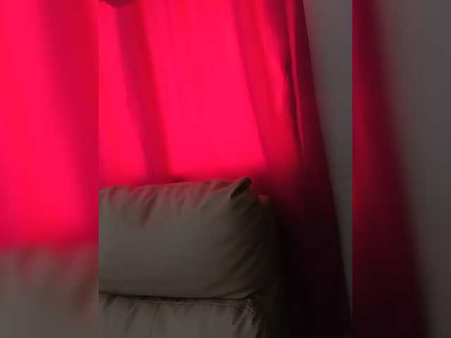 milanxbunny333 online show from August 9, 8:21 pm
