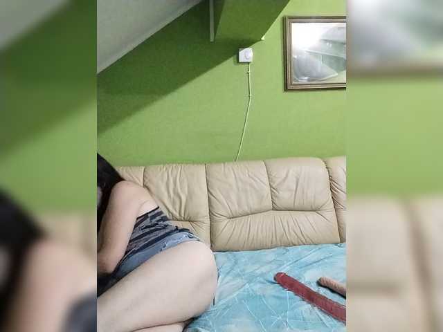 milf44milf online show from August 30, 7:25 pm