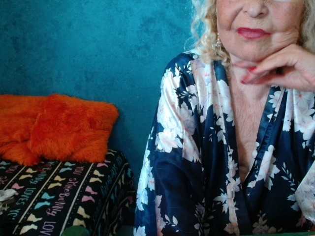 milo4ka77 online show from August 3, 10:11 am