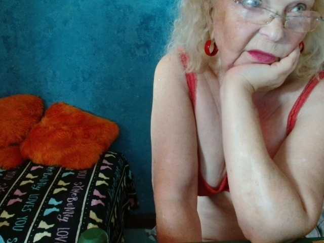 milo4ka77 online show from August 8, 10:37 am