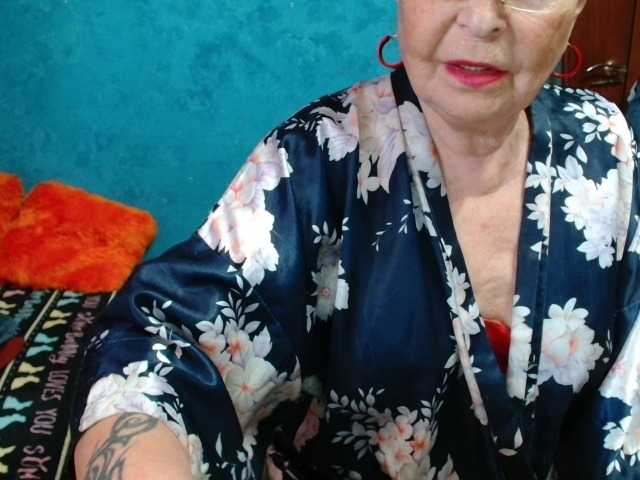 milo4ka77 online show from August 15, 9:13 am