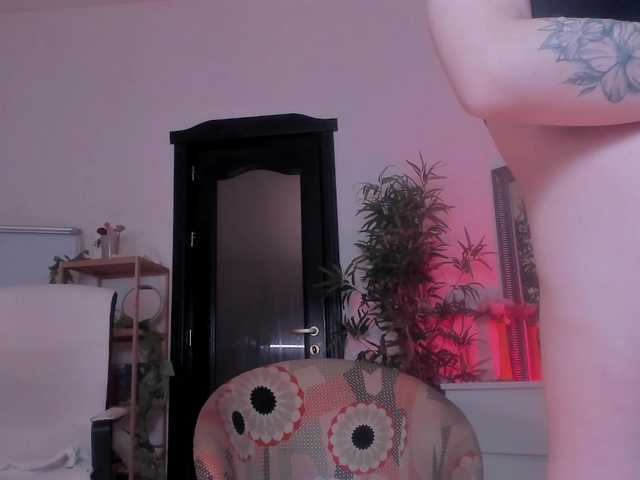 mira0-0 online show from August 8, 2:55 am