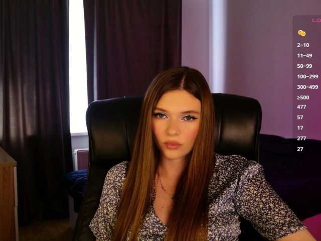 mirrrrra online show from August 12, 11:12 am