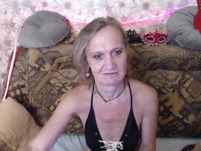 miss-bekker23 online show from August 8, 12:54 am