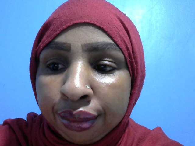 misskatrinah002 online show from July 24, 10:35 pm