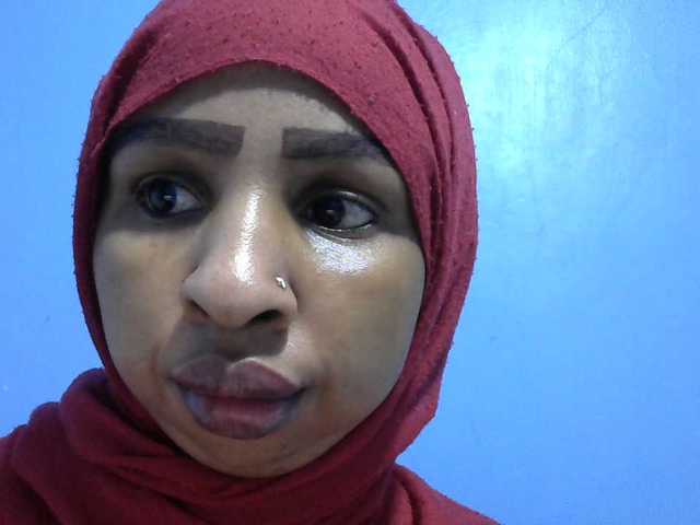misskatrinah002 online show from July 31, 5:14 am
