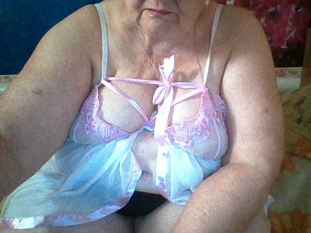 modelfik online show from June 19, 10:26 am