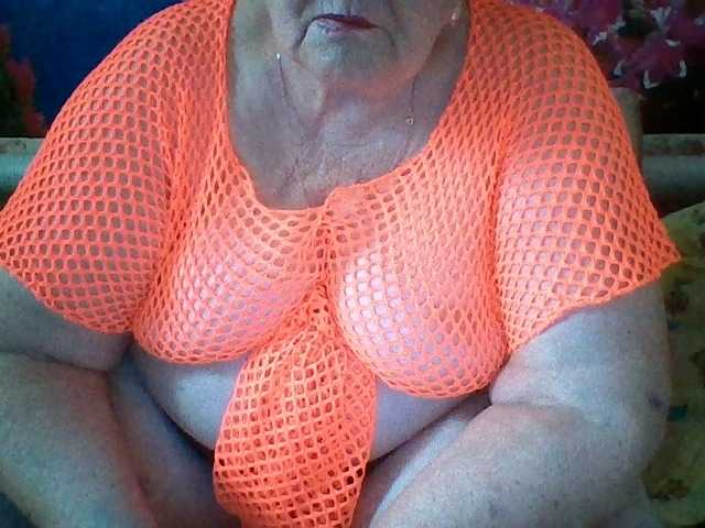 modelfik online show from July 7, 1:26 pm